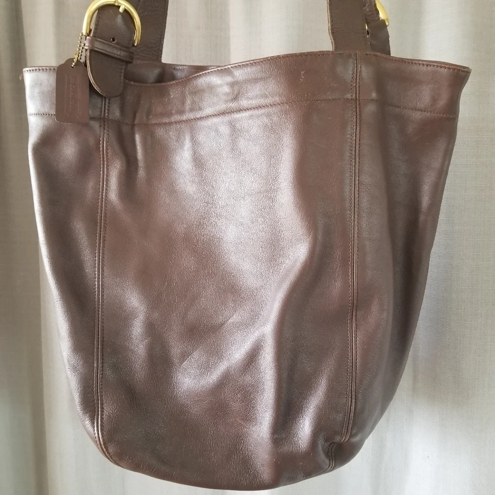 Coach | Vintage Brown Soho Duffle Tote 4082